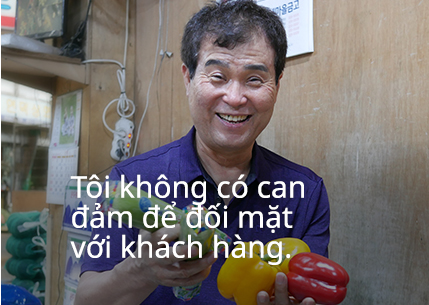 Tôi không có can đảm để đối mặt với khách hàng.